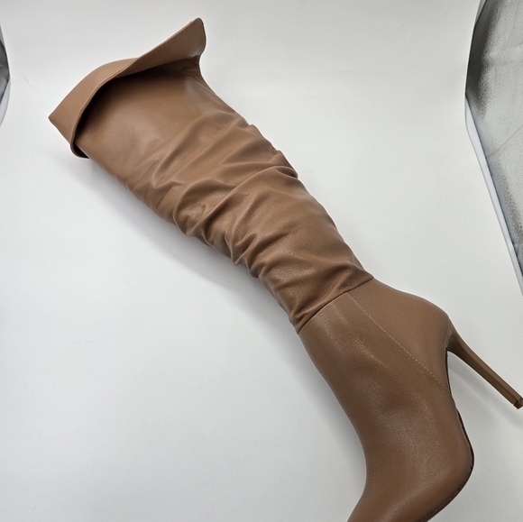 INC - Picture 2 of 7